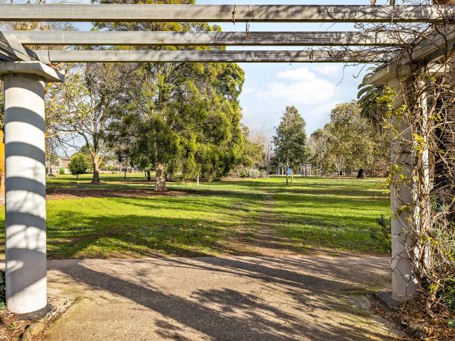 Apartment for sale in Camerons Creek, Victoria