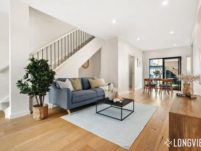 Townhouse for rent in Camerons Creek, Victoria