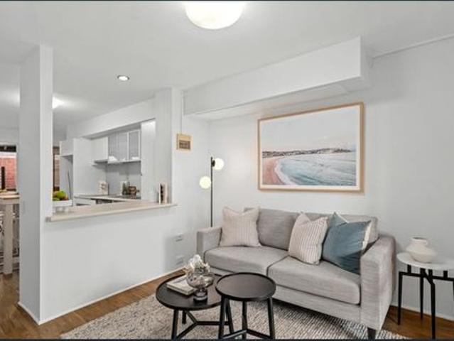 Apartment for rent in Toombul, Queensland