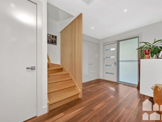 Townhouse for rent in Camerons Creek, Victoria