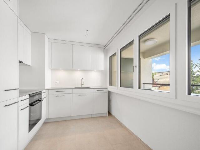 Apartment mieten in Einigen, Zürich