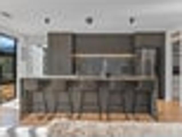 House for sale in Otakou