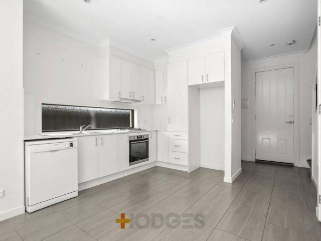 Townhouse for rent in Camerons Creek, Victoria