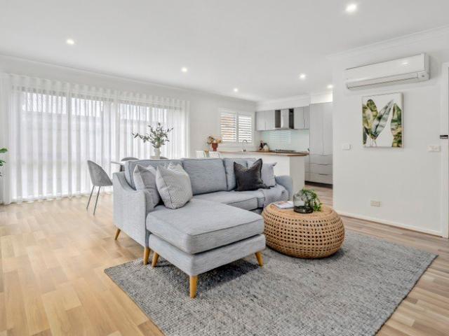 Townhouse for sale in Geelong, Victoria