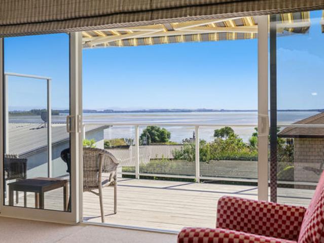 Property for sale in Omokoroa, Bay Of Plenty