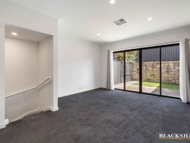 Townhouse for rent in Lawson, Australian Capital Territory