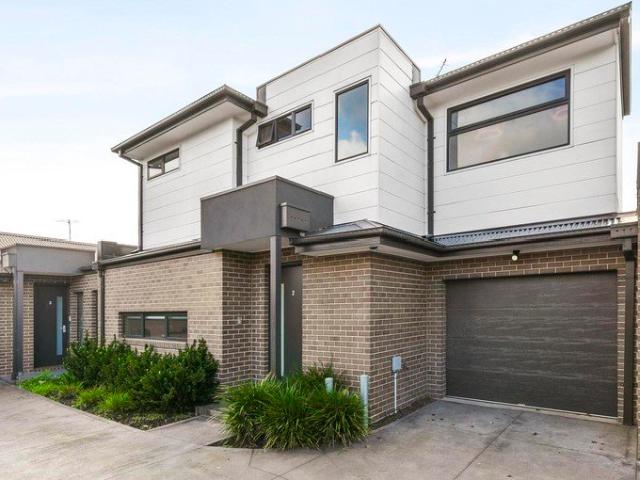 Townhouse for sale in Camerons Creek, Victoria