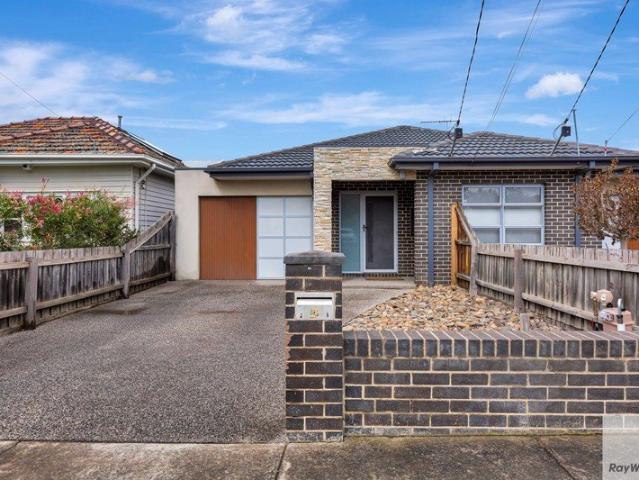 House for rent in Coburg North, Melbourne