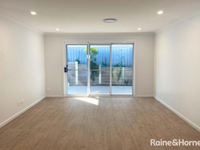 House for rent in West Nowra, New South Wales