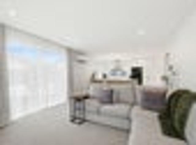 Townhouse for sale in Lincoln, Canterbury