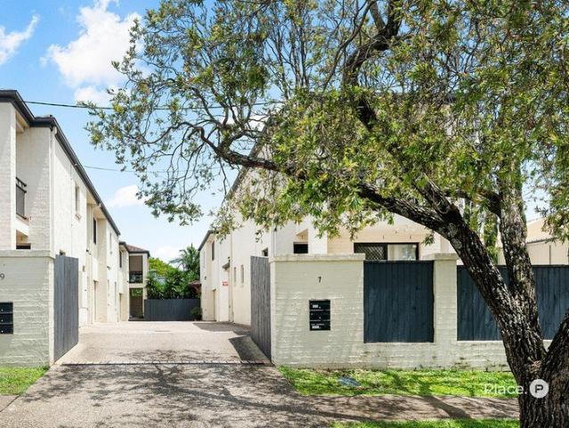 Townhouse for sale in Yeronga, Greater Brisbane