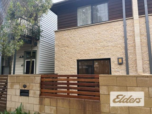 Townhouse for rent in Ambergate, New South Wales