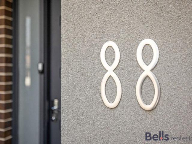Townhouse for sale in Camerons Creek, Victoria