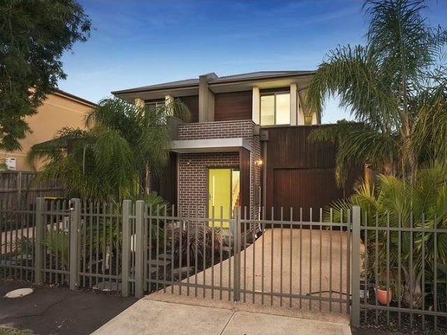 Townhouse for rent in Moonee Ponds, Melbourne