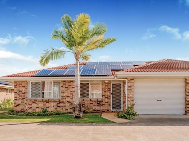 Townhouse for sale in Toombul, Queensland