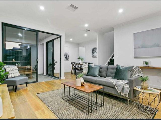 Townhouse for rent in Horseshoe Creek, South Australia