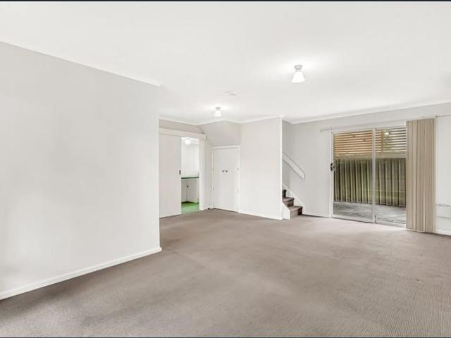 Apartment for rent in Horseshoe Creek, South Australia