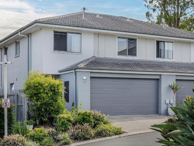 Townhouse for sale in Toombul, Queensland