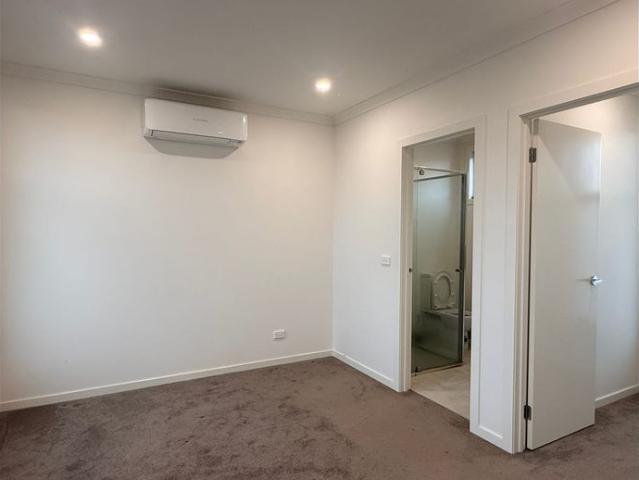 Townhouse for rent in Camerons Creek, Victoria