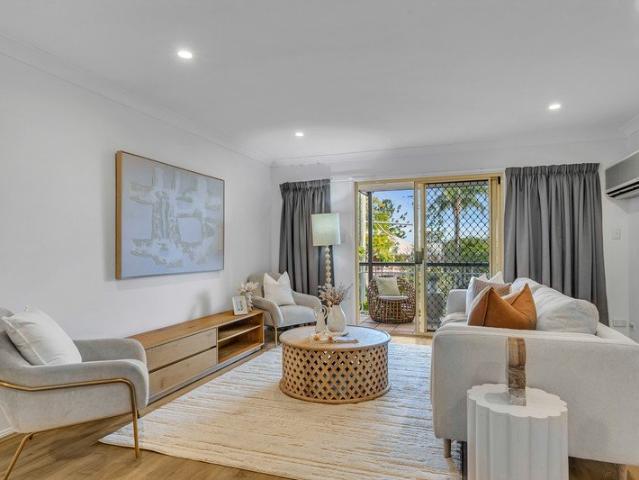 Townhouse for sale in Toombul, Queensland
