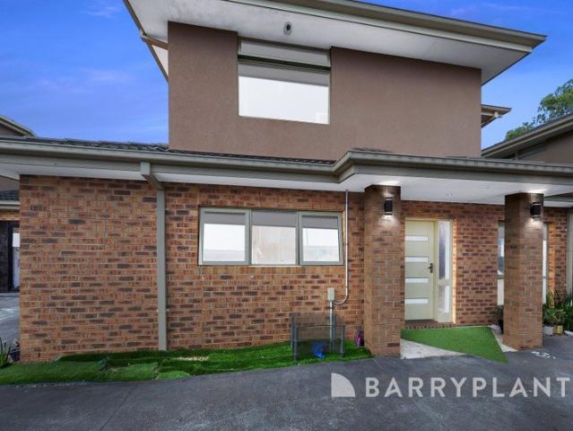 Townhouse for sale in Camerons Creek, Victoria