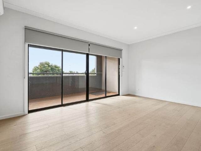 Townhouse for rent in Camerons Creek, Victoria