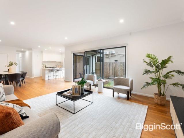 Townhouse for sale in Camerons Creek, Victoria