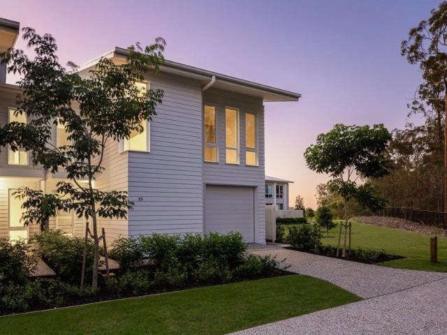 Townhouse for rent in Fernbrook, Queensland