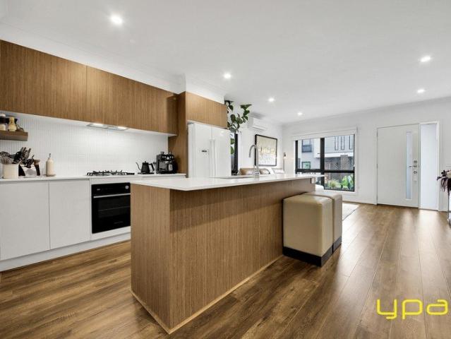 Townhouse for sale in Camerons Creek, Victoria