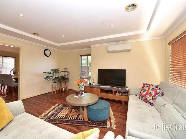 Townhouse for sale in Camerons Creek, Victoria