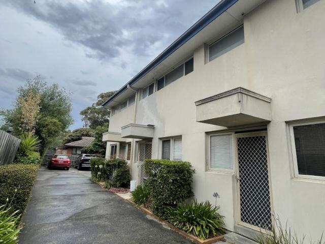 Townhouse for rent in Camerons Creek, Victoria