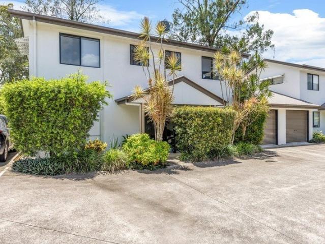 Townhouse for sale in Kings Creek, Queensland