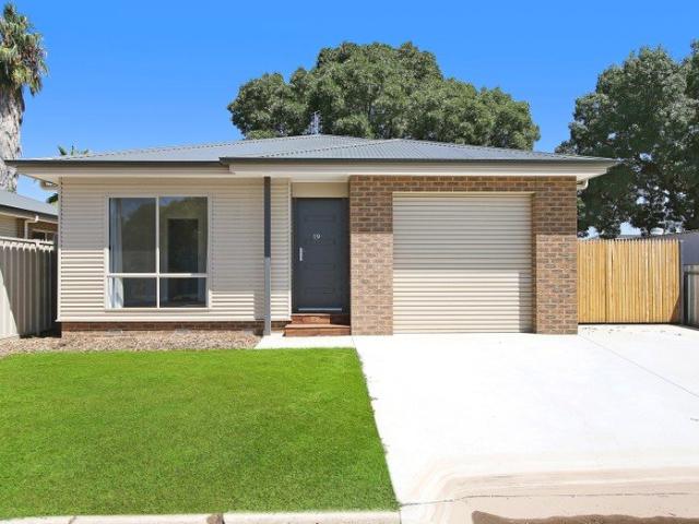 Townhouse for sale in Benalla, Victoria