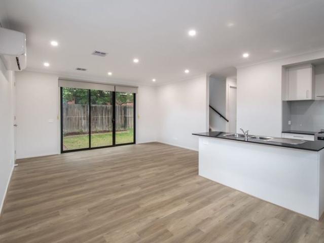 Townhouse for rent in Camerons Creek, Victoria
