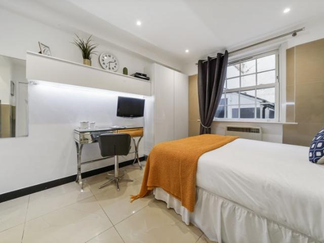 Studio for rent in Marylebone, Greater London