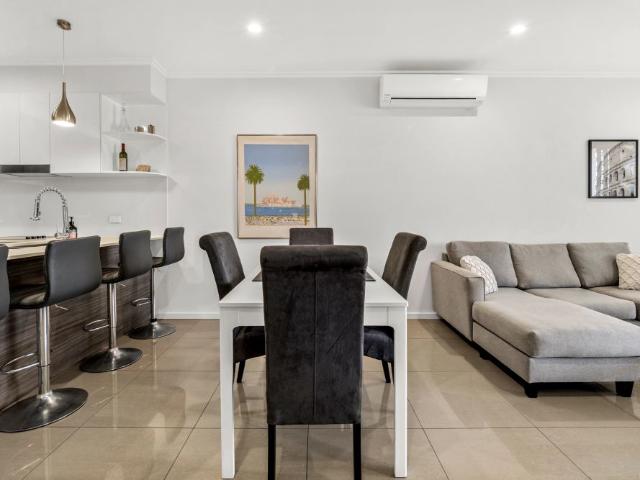 Apartment for rent in Coorparoo, Greater Brisbane