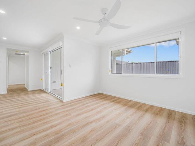 House for rent in Thrumster, New South Wales