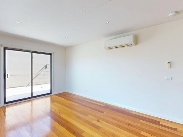 House for rent in Glenroy, Melbourne
