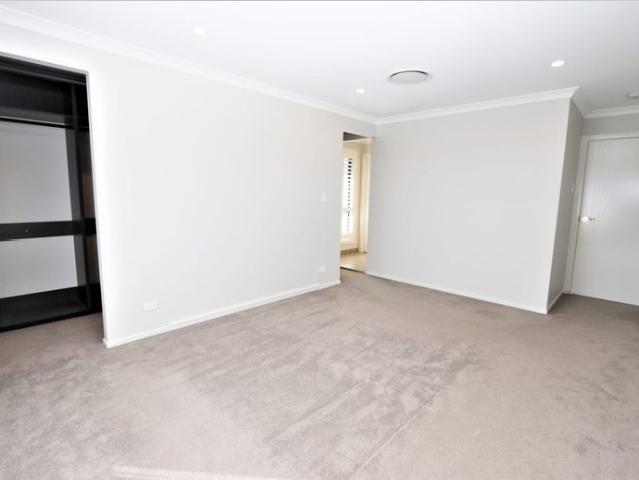 House for rent in The Surrounds (Under Construction), Gold Coast City