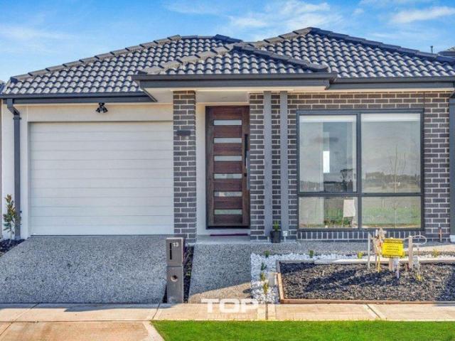 House for sale in Five Farms Estate, Melbourne