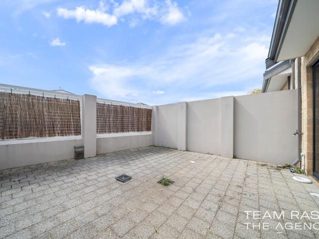 House for sale in Calista, Western Australia