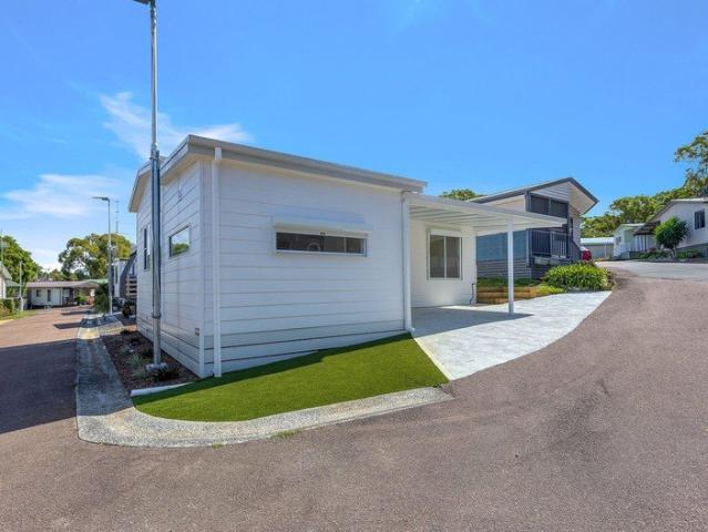 House for sale in Halekulani, New South Wales