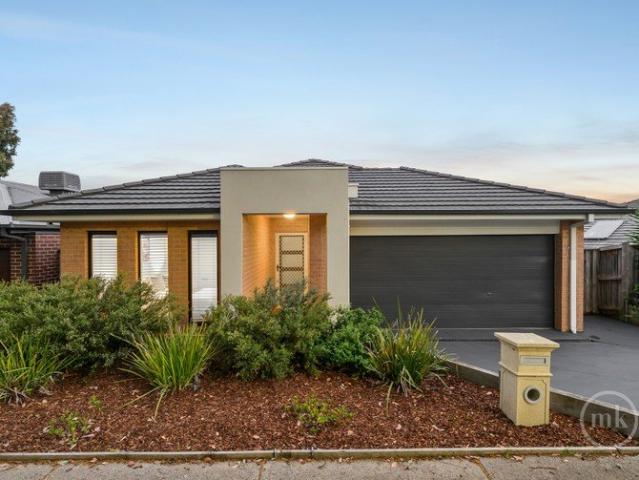 House for sale in Laurimar - Yangoora Wells Estate, Melbourne