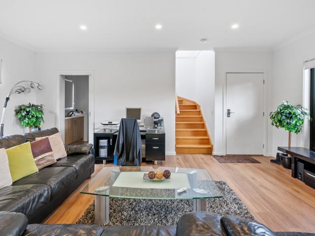 Townhouse for sale in Camerons Creek, Victoria