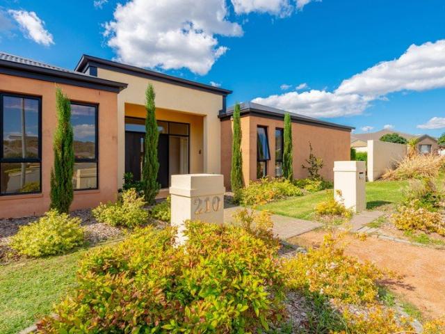 House for rent in Queanbeyan, New South Wales