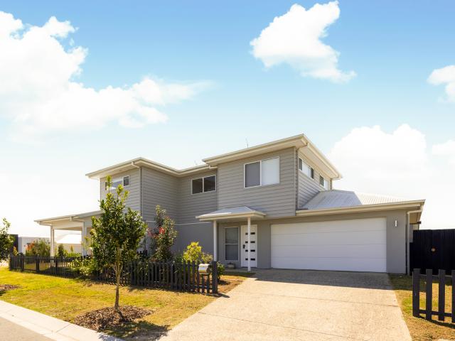 Duplex for sale in Kings Creek, Queensland