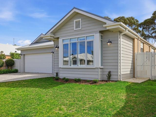 House for sale in Newhaven, Bass Coast Shire
