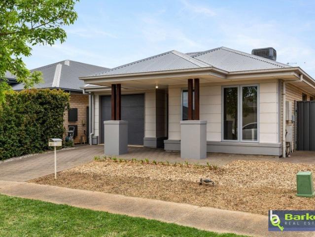 House for sale in Orleana Waters, Adelaide