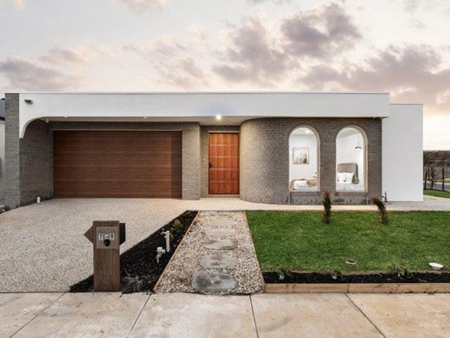 House for rent in Waurn Ponds, Geelong