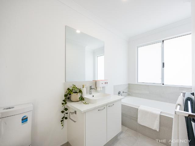Townhouse for sale in Heathridge, Western Australia